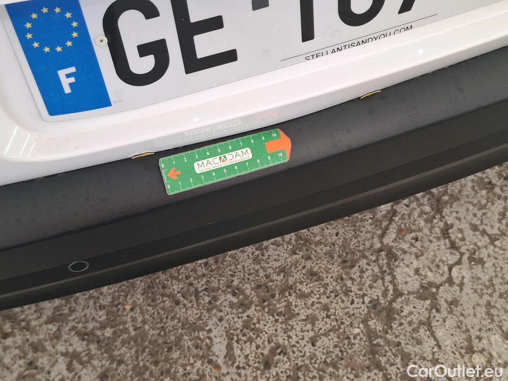  Citroen  C3  Société Feel 1.2 PureTech 80CV BVM5 E6d #2