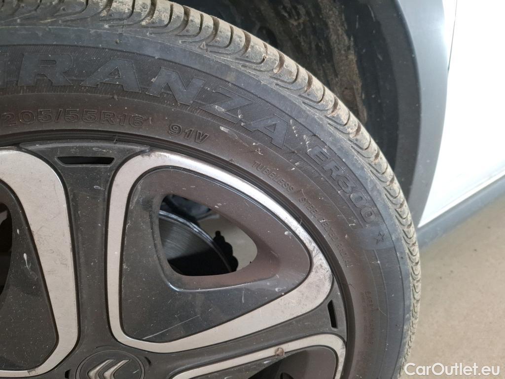  Citroen  C3 CITROEN  / 2020 / 5P / Berline PureTech 83 S&S BVM Feel Pack #41