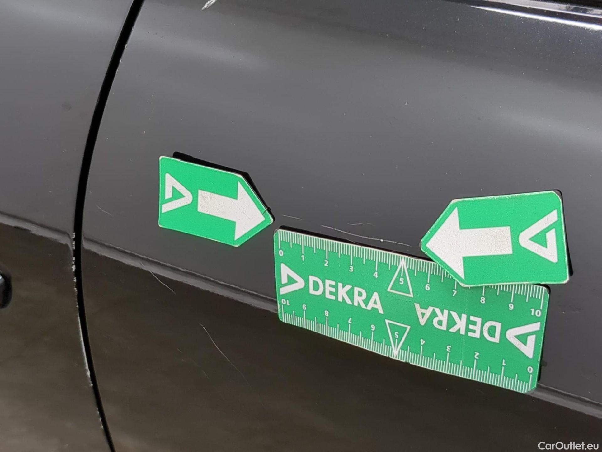  Citroen  C4 CITROEN  X / 2022 / 4P / Berline PureTech 130 S&S EAT8 Feel Pack #15