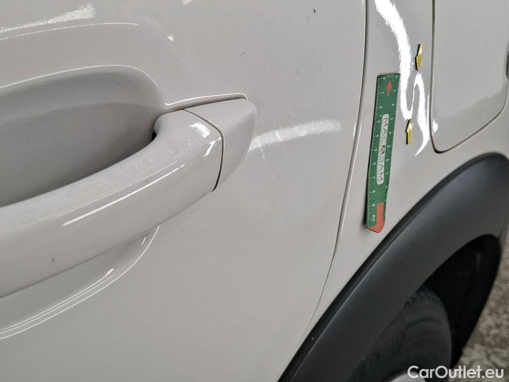  Citroen  C3  Société Feel 1.2 PureTech 80CV BVM5 E6d #11