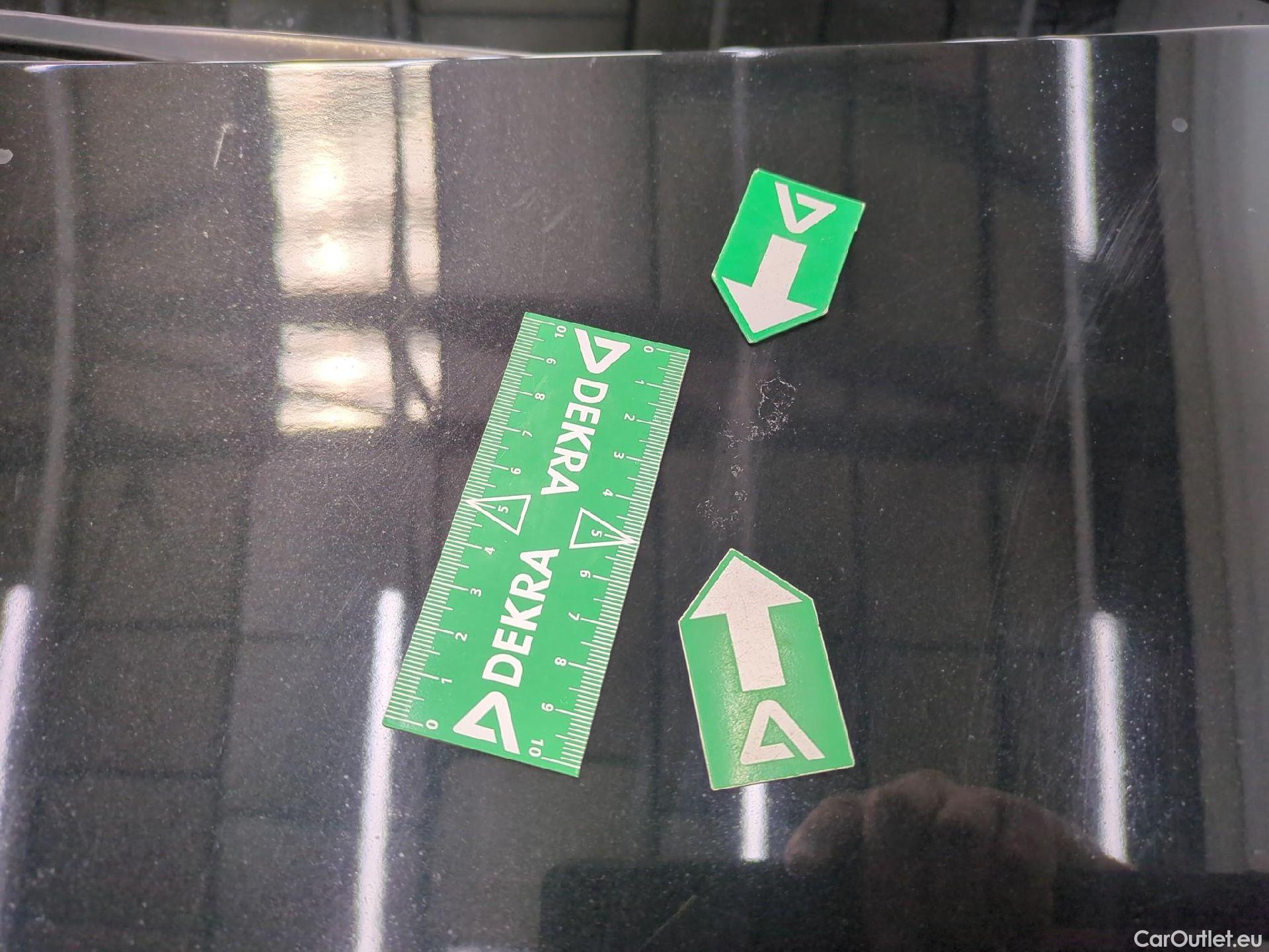  Bmw  Serie 2 Série 2 Gran Tourer 220 d xDrive Luxury Line 190CV BVA8 7 Sieges E6dT #106