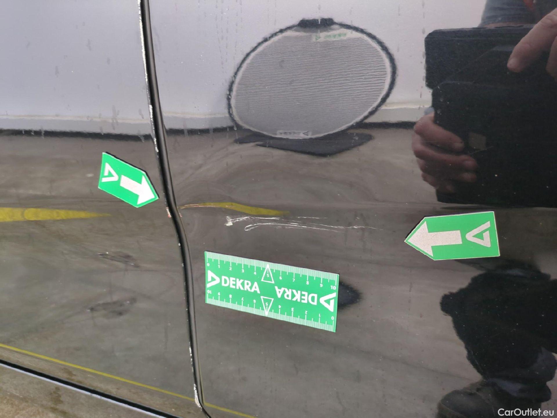  Bmw  Serie 2 Série 2 Gran Tourer 220 d xDrive Luxury Line 190CV BVA8 7 Sieges E6dT #58