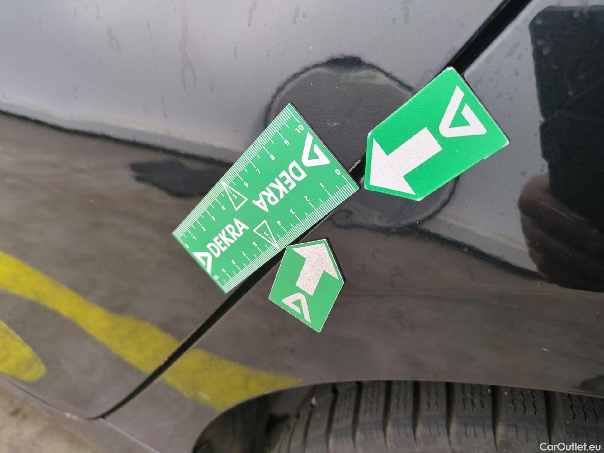  Bmw  Serie 2 Série 2 Gran Tourer 220 d xDrive Luxury Line 190CV BVA8 7 Sieges E6dT #66