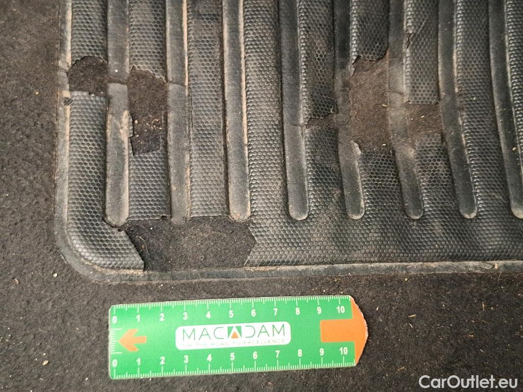  Citroen  C3  Feel Business 1.5 BlueHDI 100CV BVM6 E6d #9