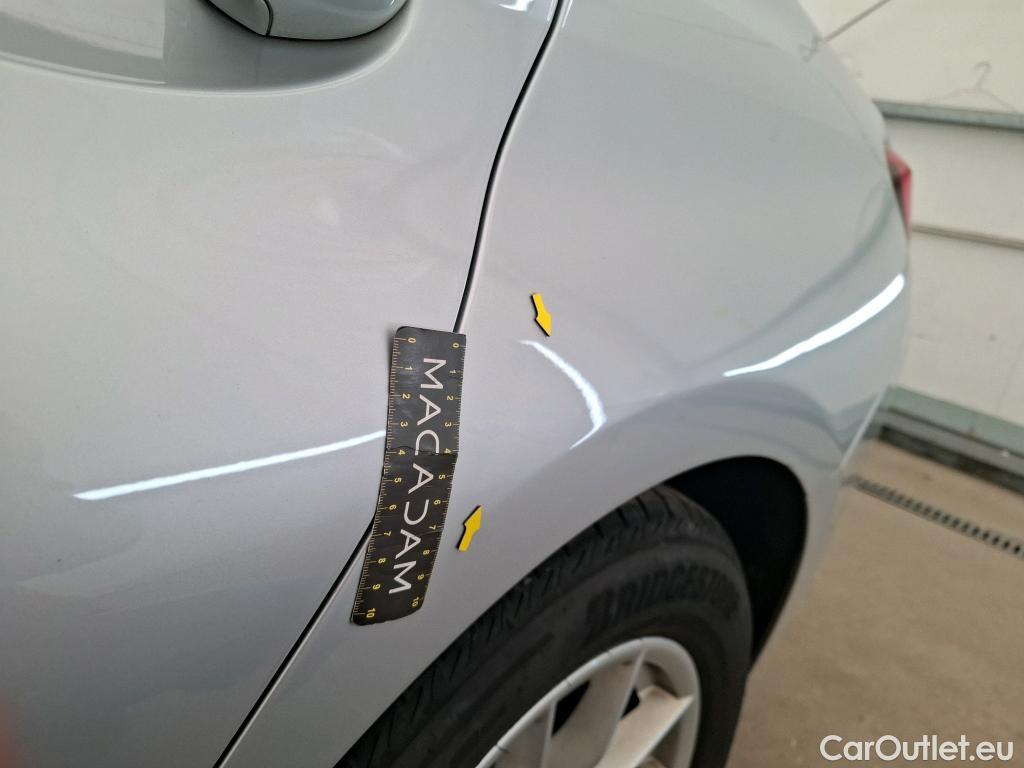  Bmw  Serie 3 BMW Série 3 Berline / 2018 / 4P / Berline 320d 190ch Business Design BVA8 #2