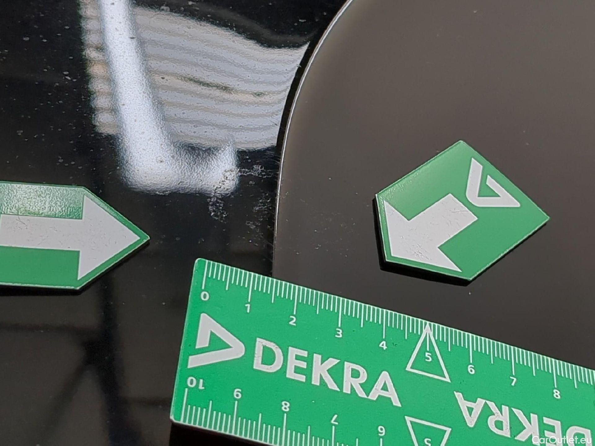  Citroen  C4  X Plus 1.2 PureTech 130CV BVA8 6E #9