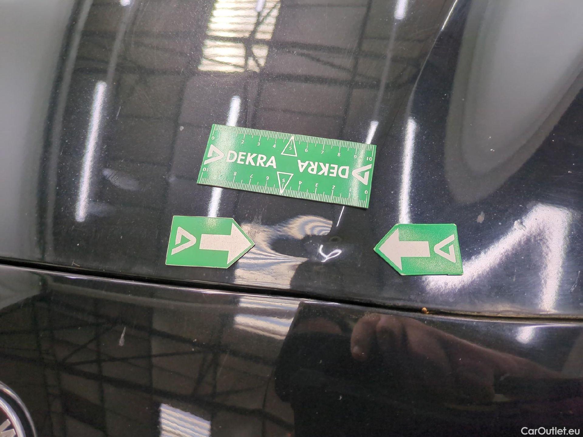  Bmw  Serie 2 Série 2 Gran Tourer 220 d xDrive Luxury Line 190CV BVA8 7 Sieges E6dT #102