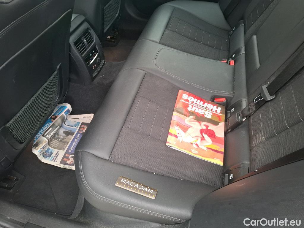  Bmw  Serie 3 BMW Série 3 Berline / 2018 / 4P / Berline 320d 190ch Business Design BVA8 #29