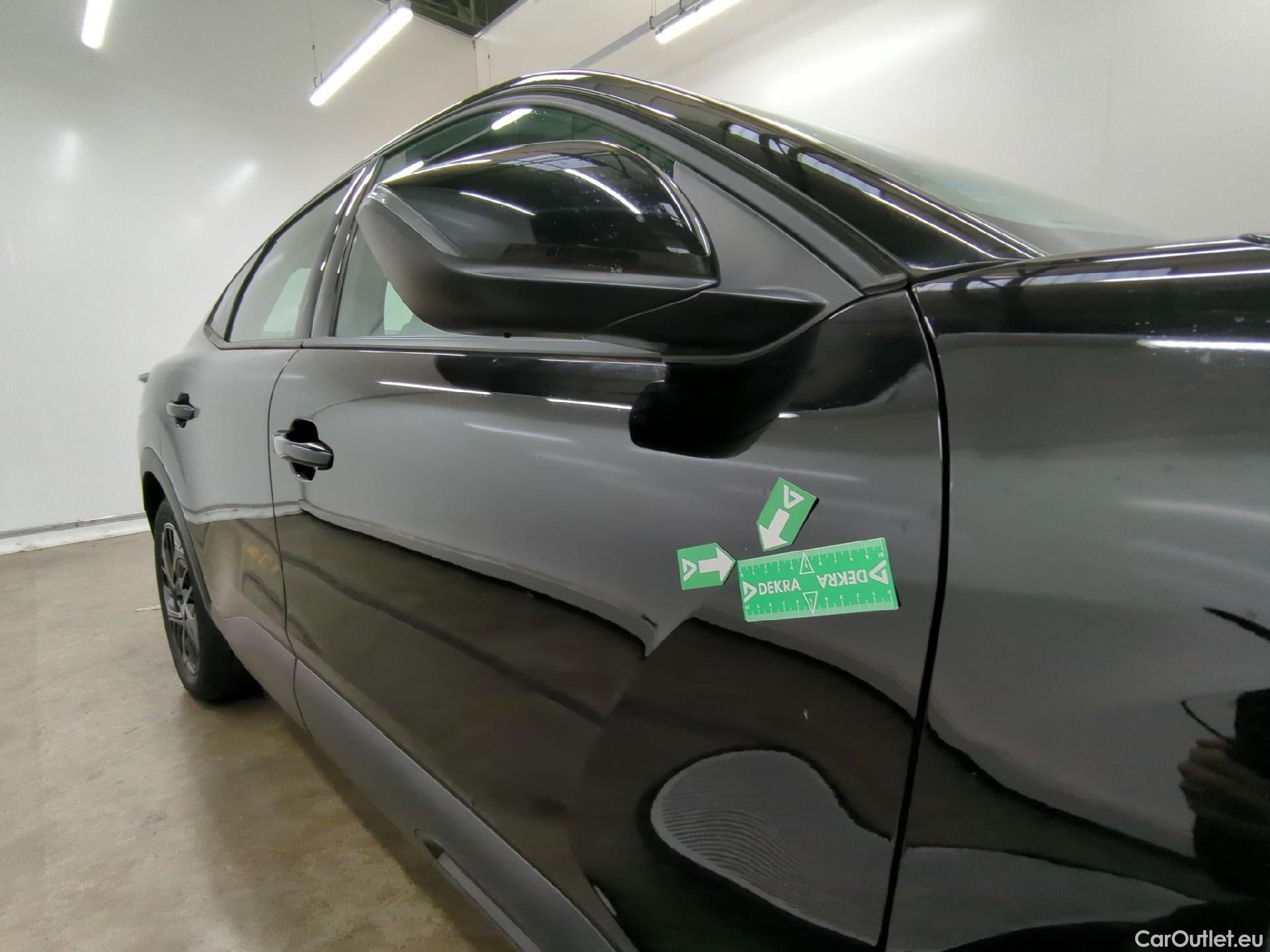  Citroen  C4  X Plus 1.2 PureTech 130CV BVA8 6E #6