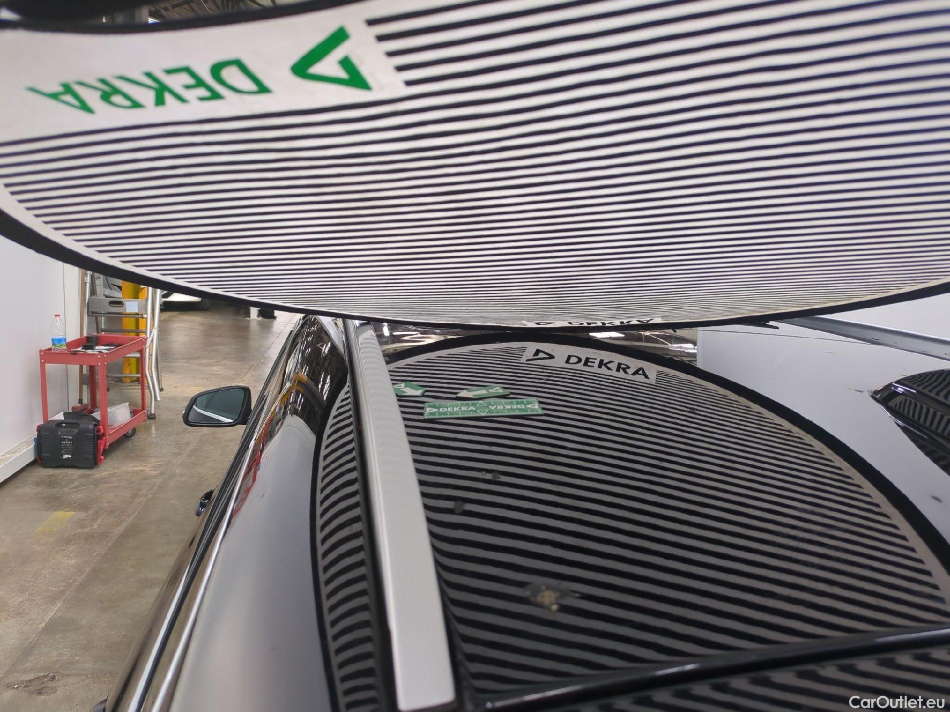  Bmw  Serie 2 Série 2 Gran Tourer 220 d xDrive Luxury Line 190CV BVA8 7 Sieges E6dT #78