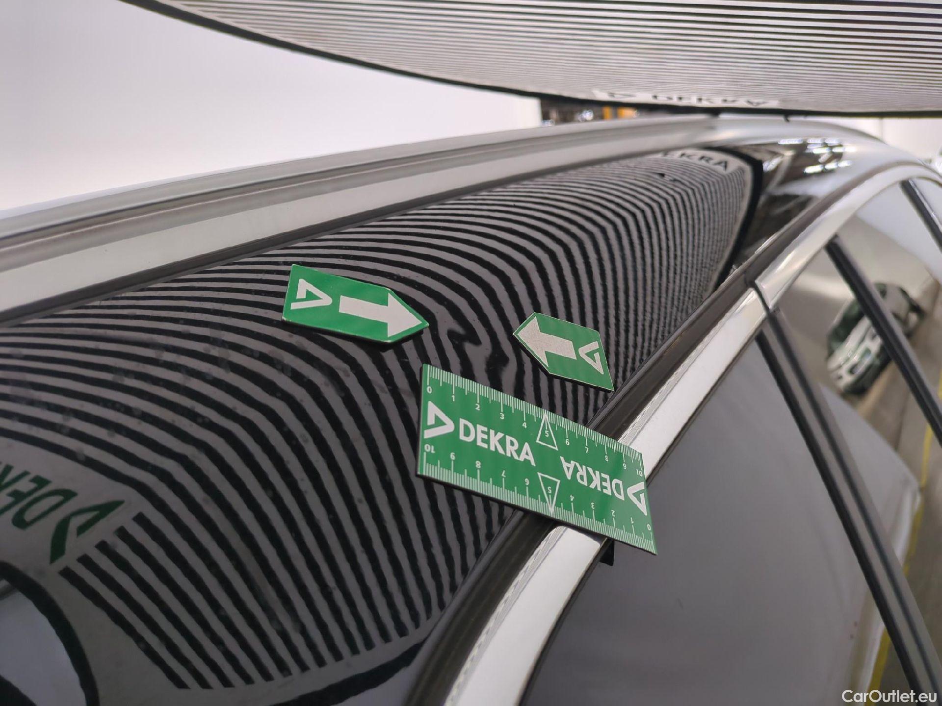  Bmw  Serie 2 Série 2 Gran Tourer 220 d xDrive Luxury Line 190CV BVA8 7 Sieges E6dT #88