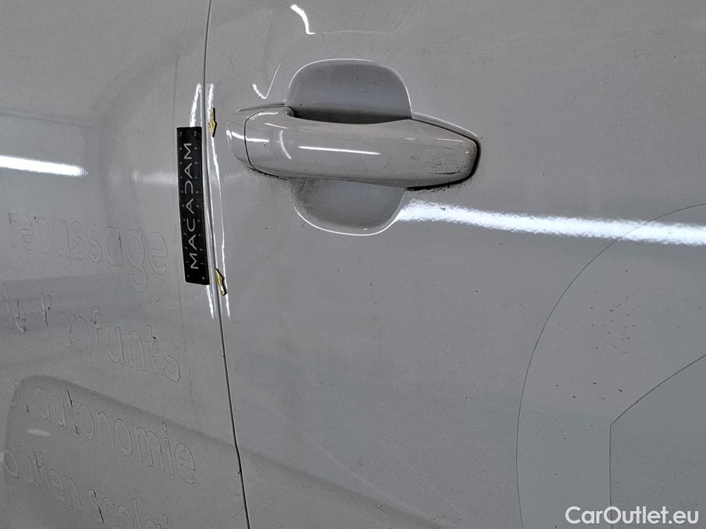  Citroen  C3 CITROEN  / 2020 / 5P / Berline PureTech 83 S&S BVM Feel Pack #16