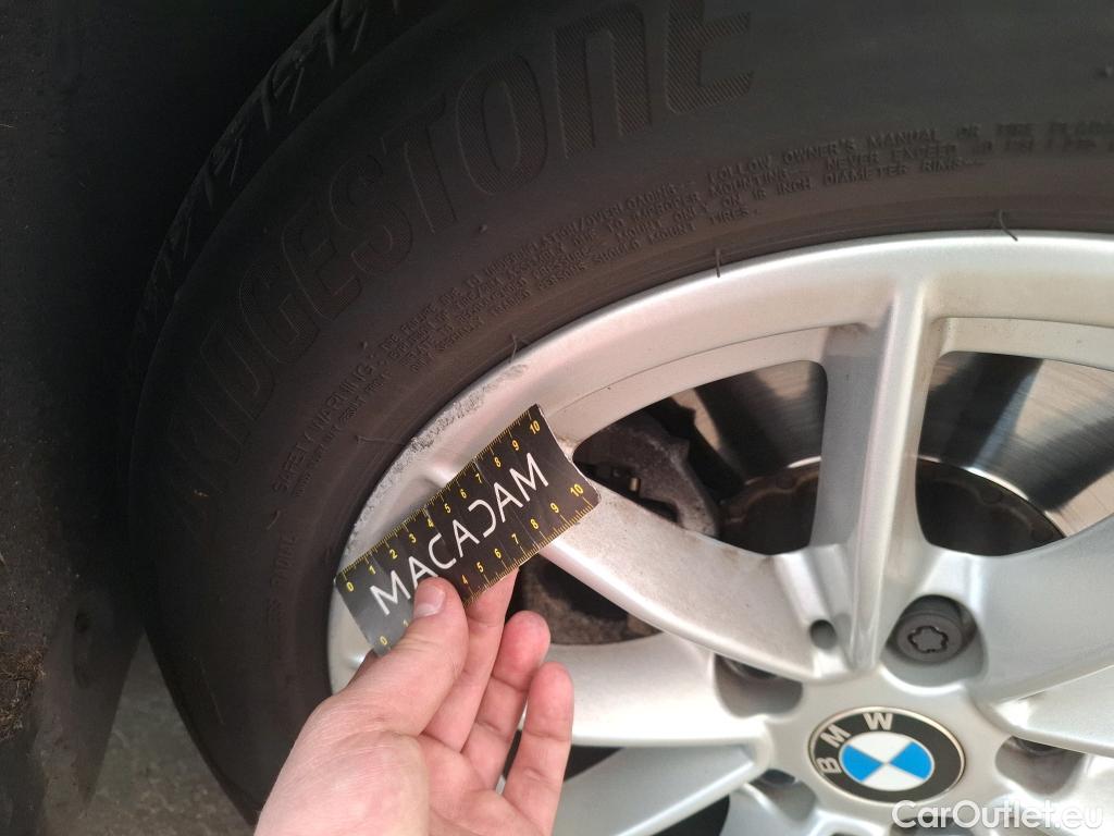  Bmw  Serie 3 BMW Série 3 Berline / 2018 / 4P / Berline 320d 190ch Business Design BVA8 #24