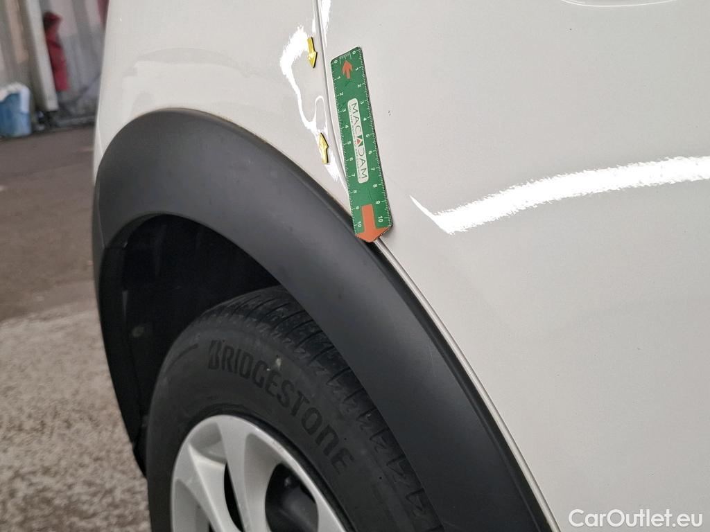  Citroen  C3  Société Feel 1.2 PureTech 80CV BVM5 E6d #14