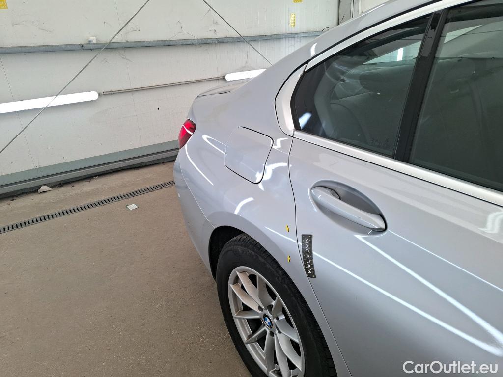  Bmw  Serie 3 BMW Série 3 Berline / 2018 / 4P / Berline 320d 190ch Business Design BVA8 #7