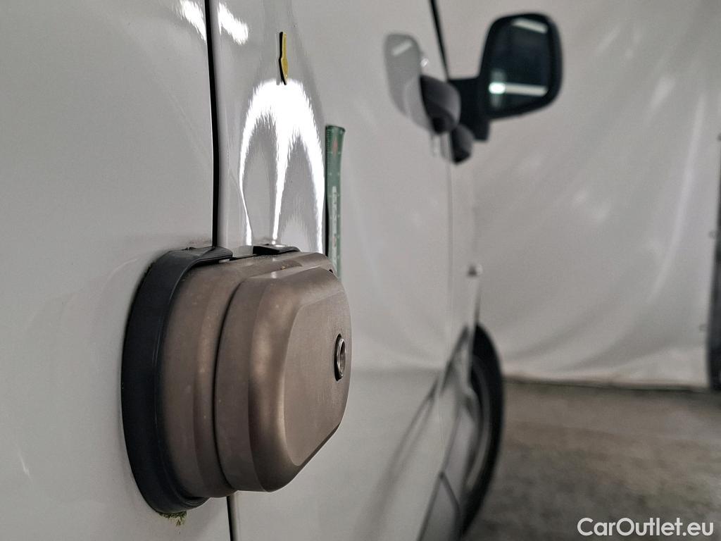  Citroen  Berlingo  Fourgon Club M 1000 1.2 PureTech 130CV BVA8 E6d #5