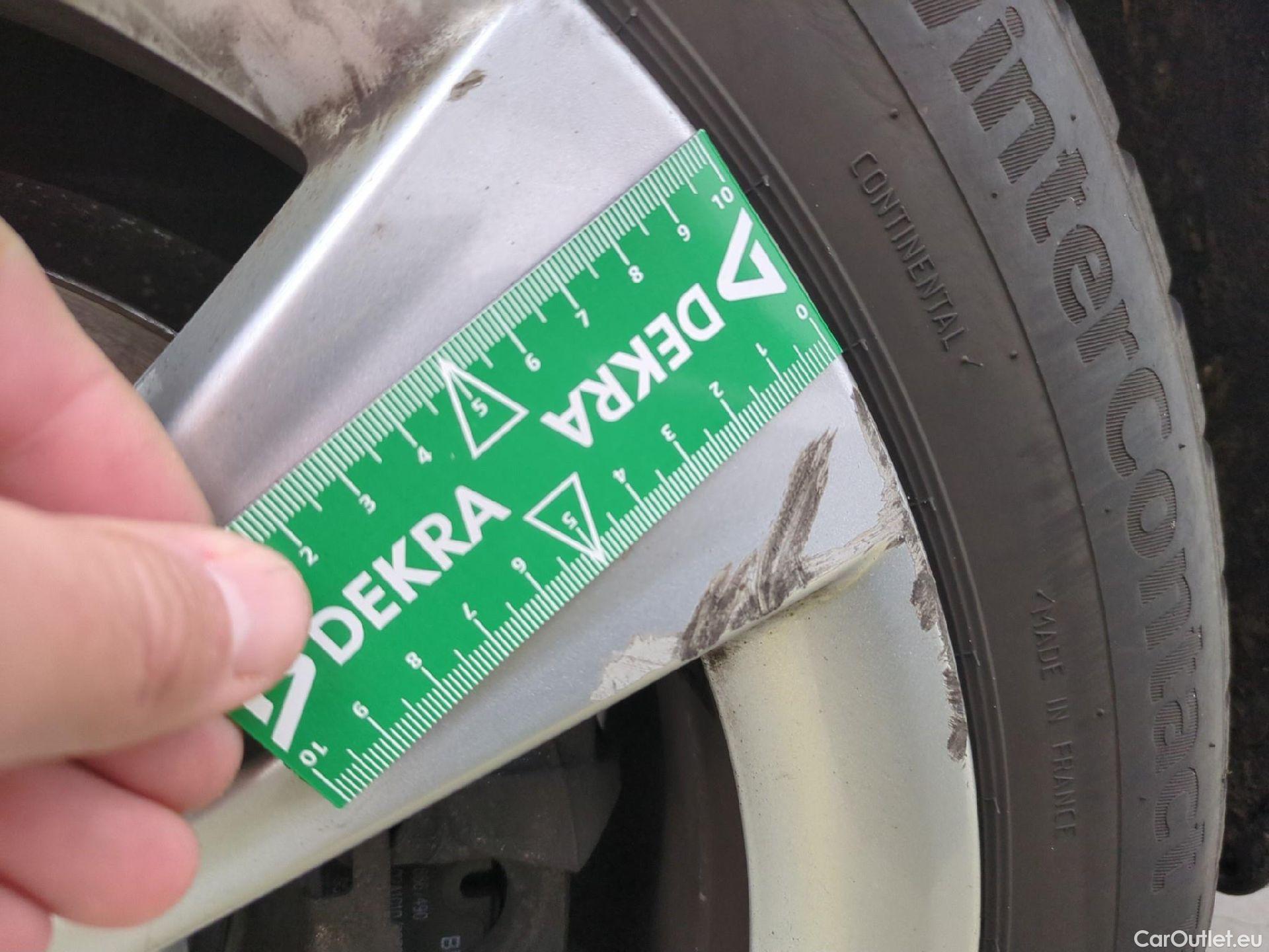  Bmw  Serie 2 Série 2 Gran Tourer 220 d xDrive Luxury Line 190CV BVA8 7 Sieges E6dT #15