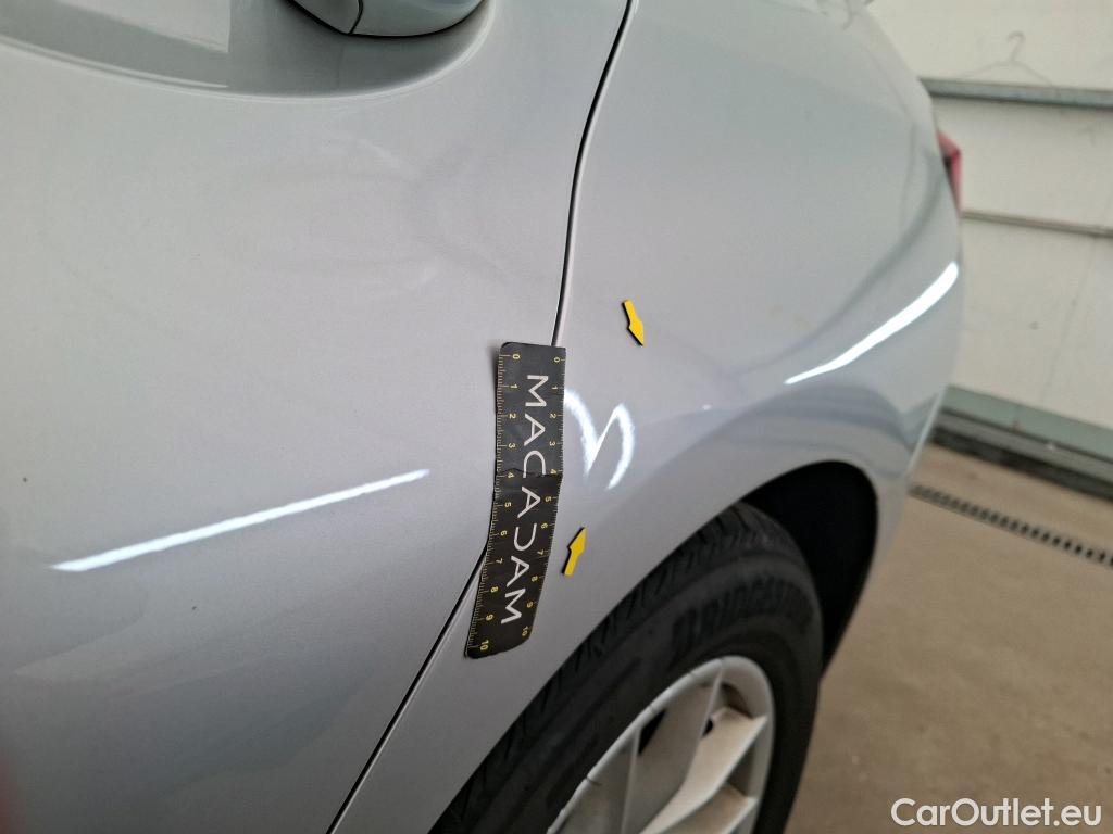  Bmw  Serie 3 BMW Série 3 Berline / 2018 / 4P / Berline 320d 190ch Business Design BVA8 #4