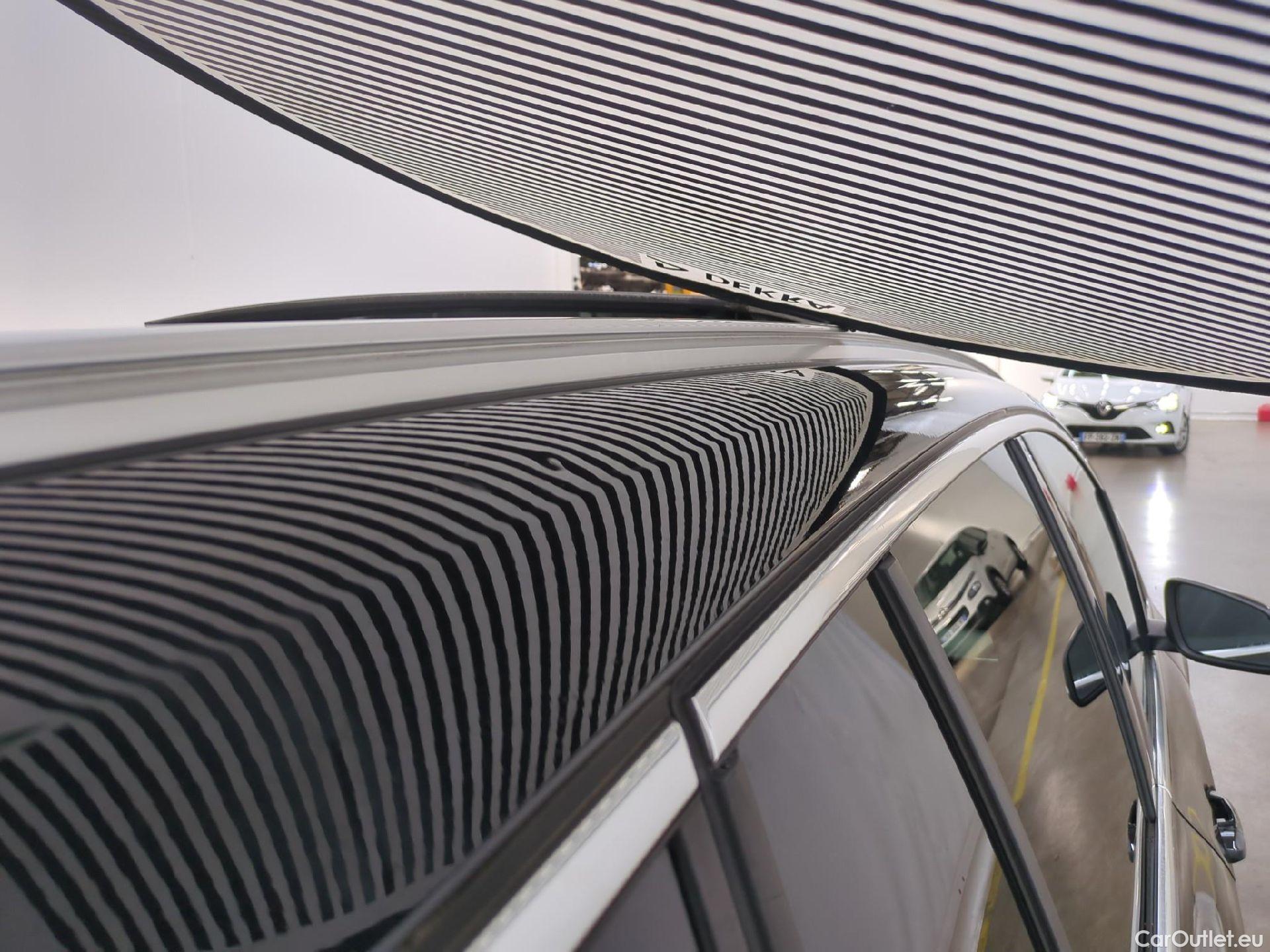  Bmw  Serie 2 Série 2 Gran Tourer 220 d xDrive Luxury Line 190CV BVA8 7 Sieges E6dT #91