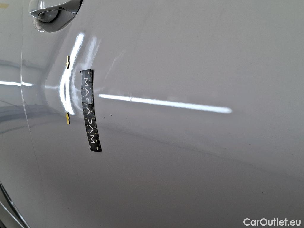  Bmw  Serie 3 BMW Série 3 Berline / 2018 / 4P / Berline 320d 190ch Business Design BVA8 #14