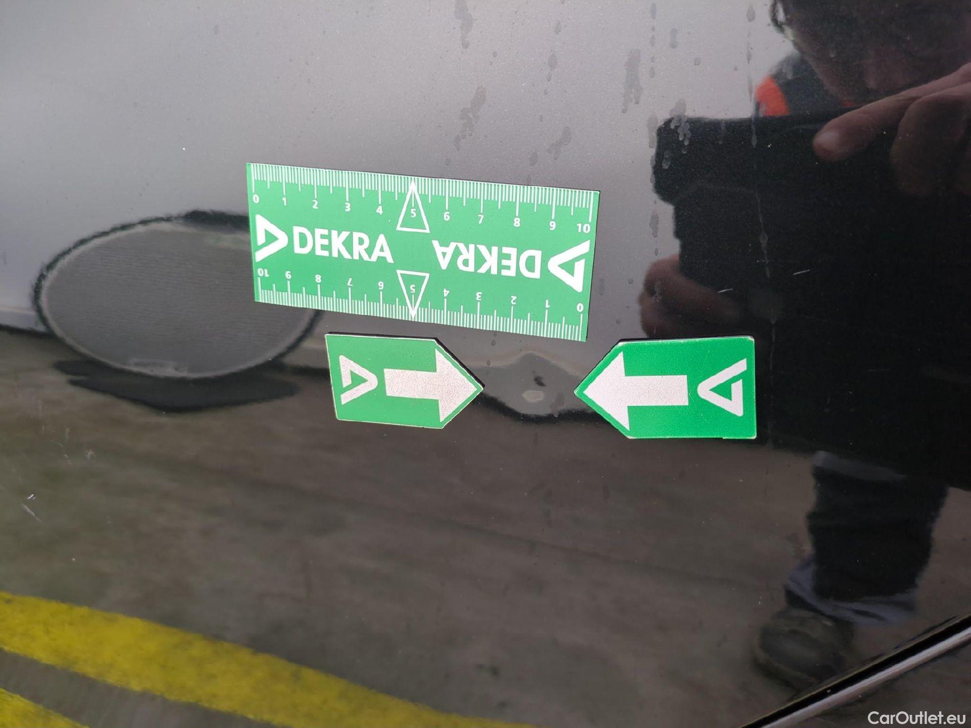  Bmw  Serie 2 Série 2 Gran Tourer 220 d xDrive Luxury Line 190CV BVA8 7 Sieges E6dT #56