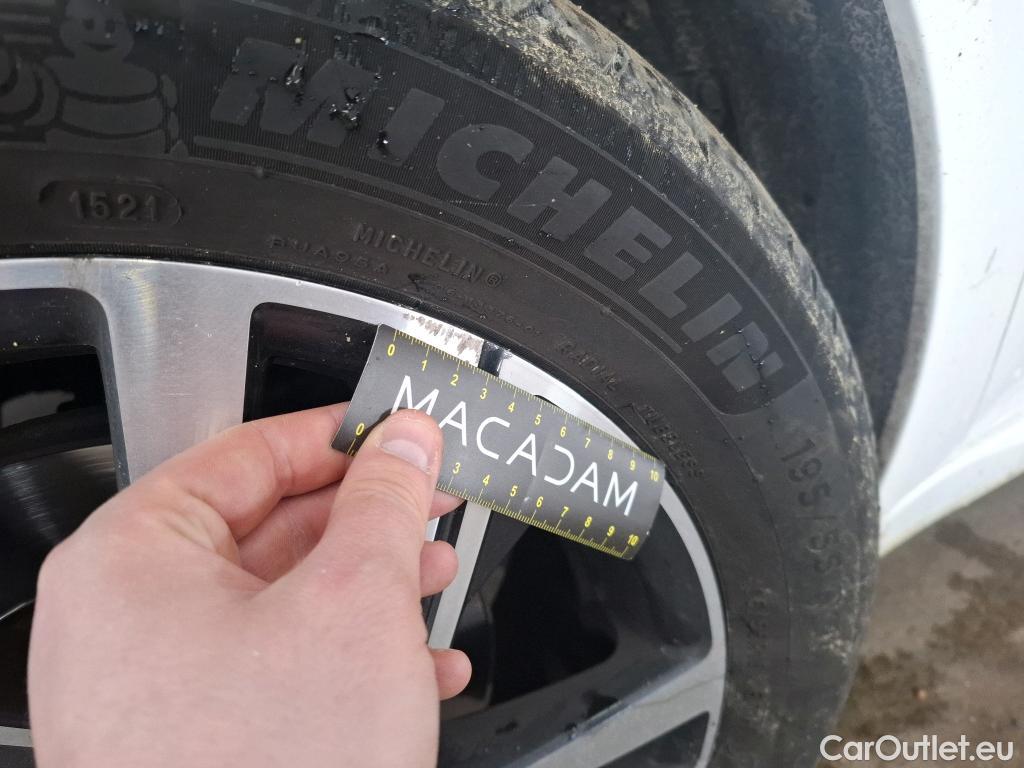  Peugeot  208  Allure Business 1.5 HDi 100CV BVM6 E6d #30