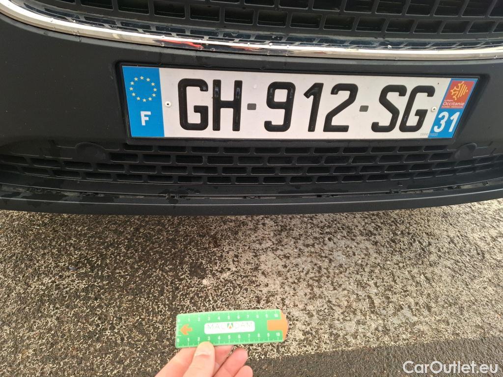  Renault  Master  III Fourgon L2H2 3 5 Confort dCi 135CV BVM6 E6dT #18