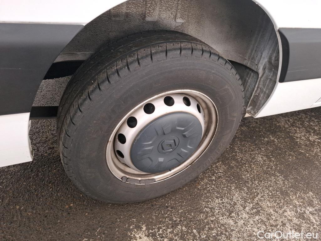  Renault  Master  III Fourgon L2H2 3 5 Confort dCi 135CV BVM6 E6dT #10