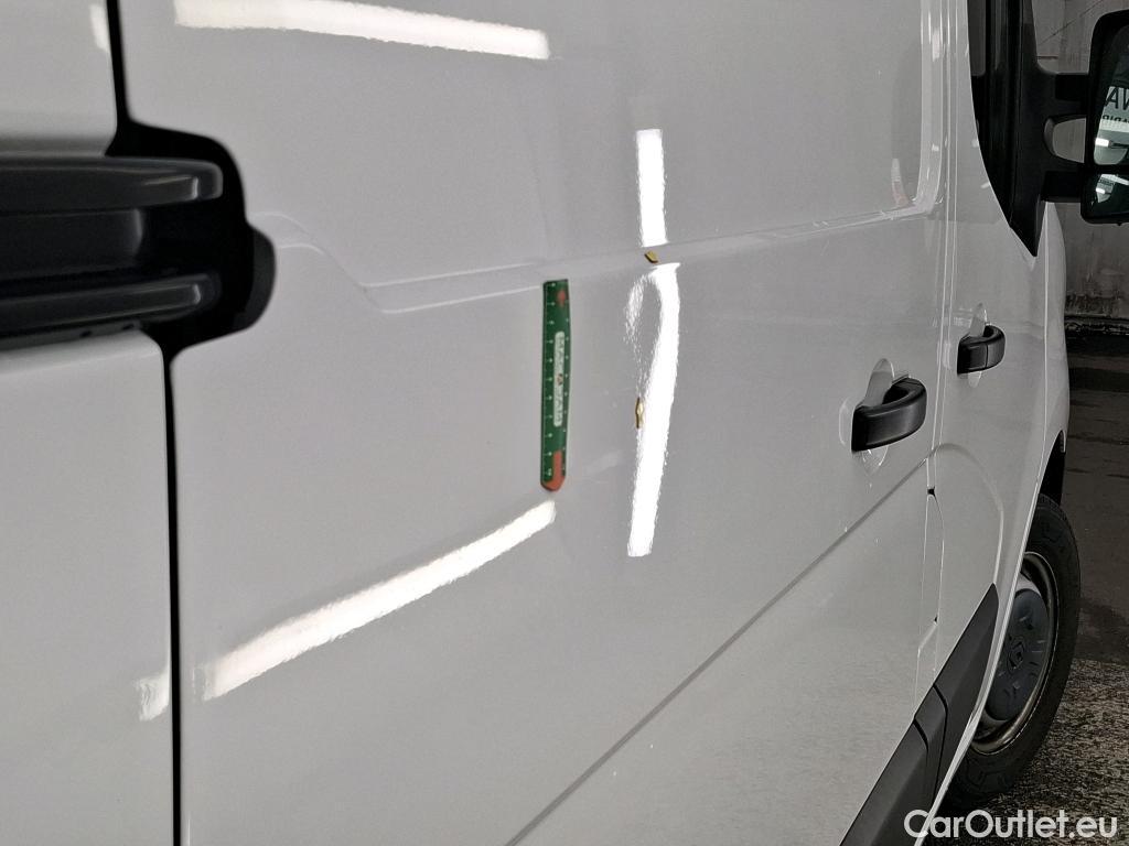  Renault  Master  III Fourgon L2H2 3 5 Confort dCi 135CV BVM6 E6dT #15