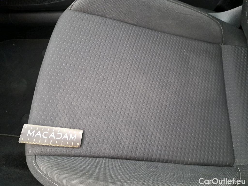  Volkswagen  Polo VOLKSWAGEN  / 2017 / 5P / Berline 1.0 TSI 95 Lounge Business #9