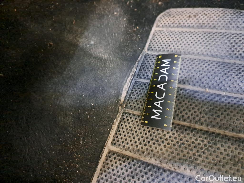  Volkswagen  Caddy VOLKSWAGEN  Cargo / 2020 / 4P / Fourgonnette 1.5 TSI 114ch DSG Business Plus #8