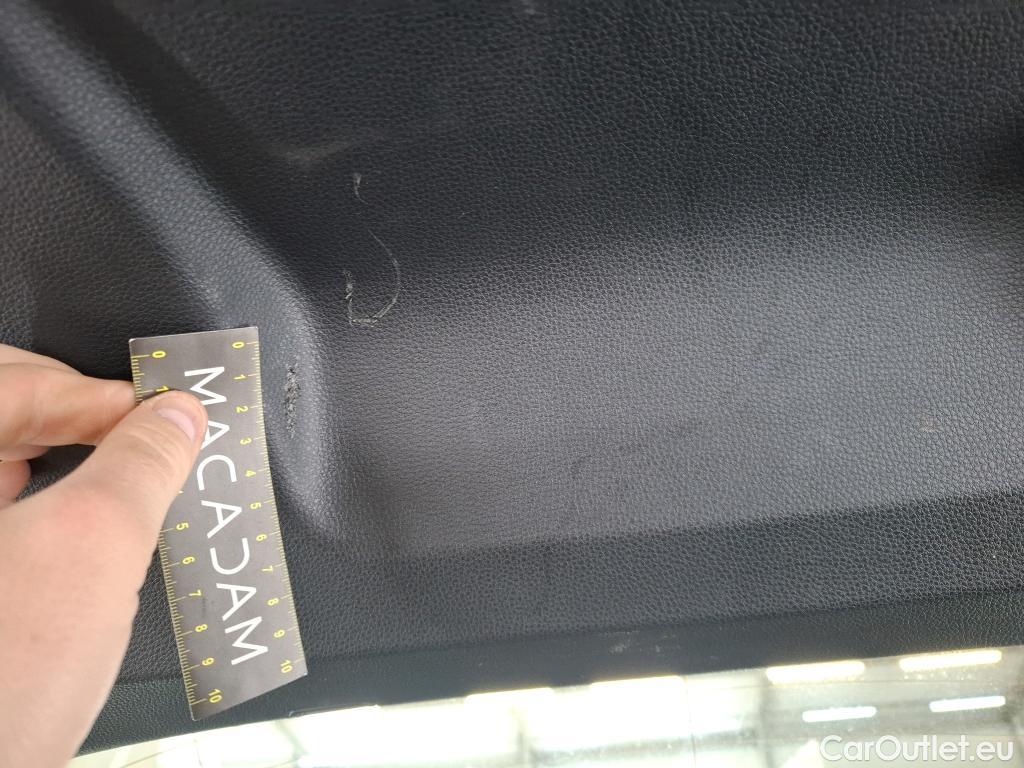  Toyota  Corolla TOYOTA  Touring Sports / 2018 / 5P / Break Hybride 122h Dynamic Business Stage Acad #28