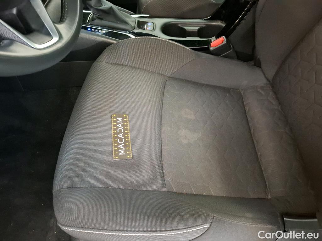  Toyota  Corolla TOYOTA  Touring Sports / 2018 / 5P / Break Hybride 122h Dynamic Business Stage Acad #37