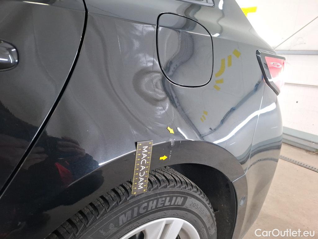  Toyota  Corolla TOYOTA  Touring Sports / 2018 / 5P / Break Hybride 122h Dynamic Business Stage Acad #10