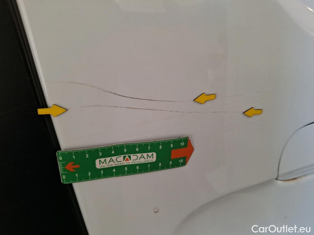  Renault  Trafic  Fourgon L2H1 3T Grand Confort 2.0 dCi 130CV BVM6 E6d #16