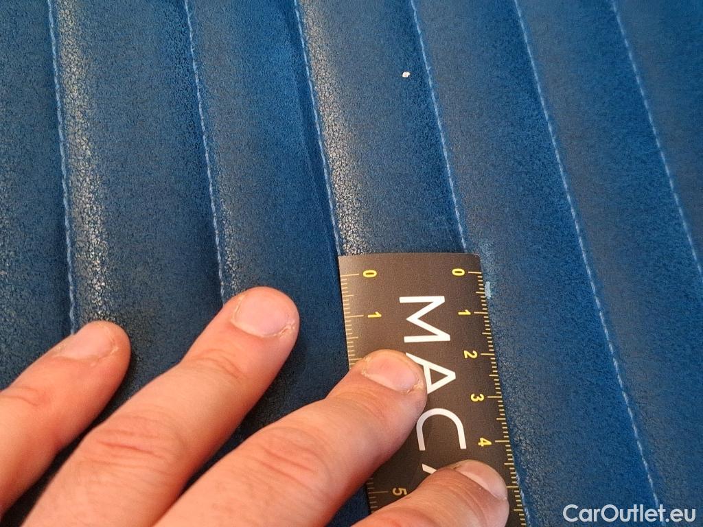  Volkswagen  Passat VOLKSWAGEN  SW / 2019 / 5P / Break 2.0 TDI 150 SCR DSG7 SW LOUNGE #19