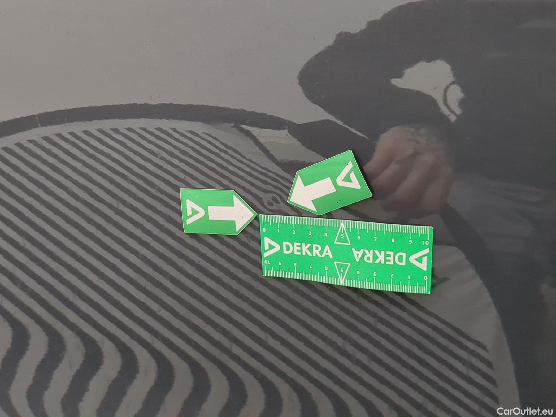  Volkswagen  Golf  VOLKSWAGEN / 2020 / 5P / Berline 2.0 TDI SCR 115 DSG7 Life Busi #22