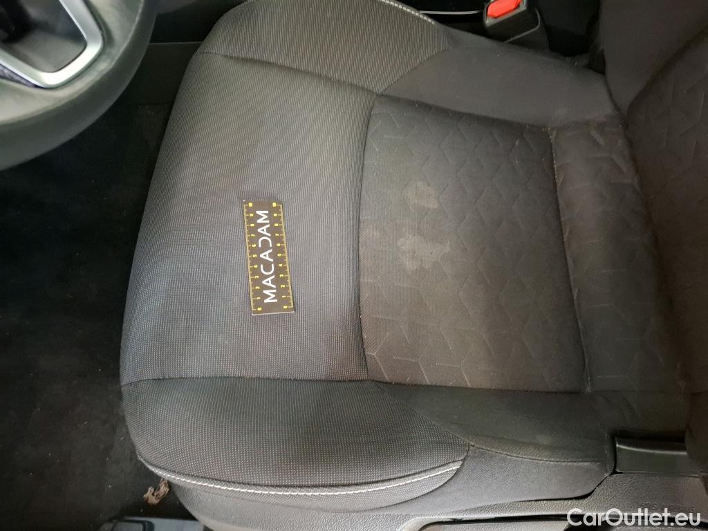  Toyota  Corolla TOYOTA  Touring Sports / 2018 / 5P / Break Hybride 122h Dynamic Business Stage Acad #38