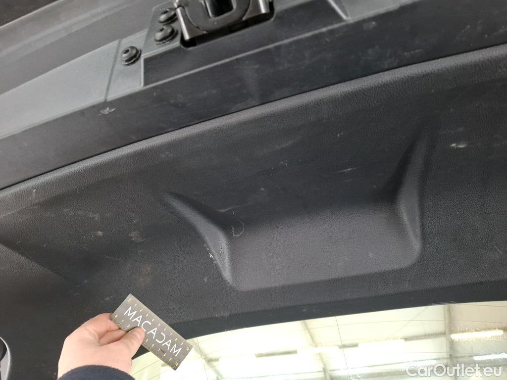  Toyota  Corolla TOYOTA  Touring Sports / 2018 / 5P / Break Hybride 122h Dynamic Business Stage Acad #26