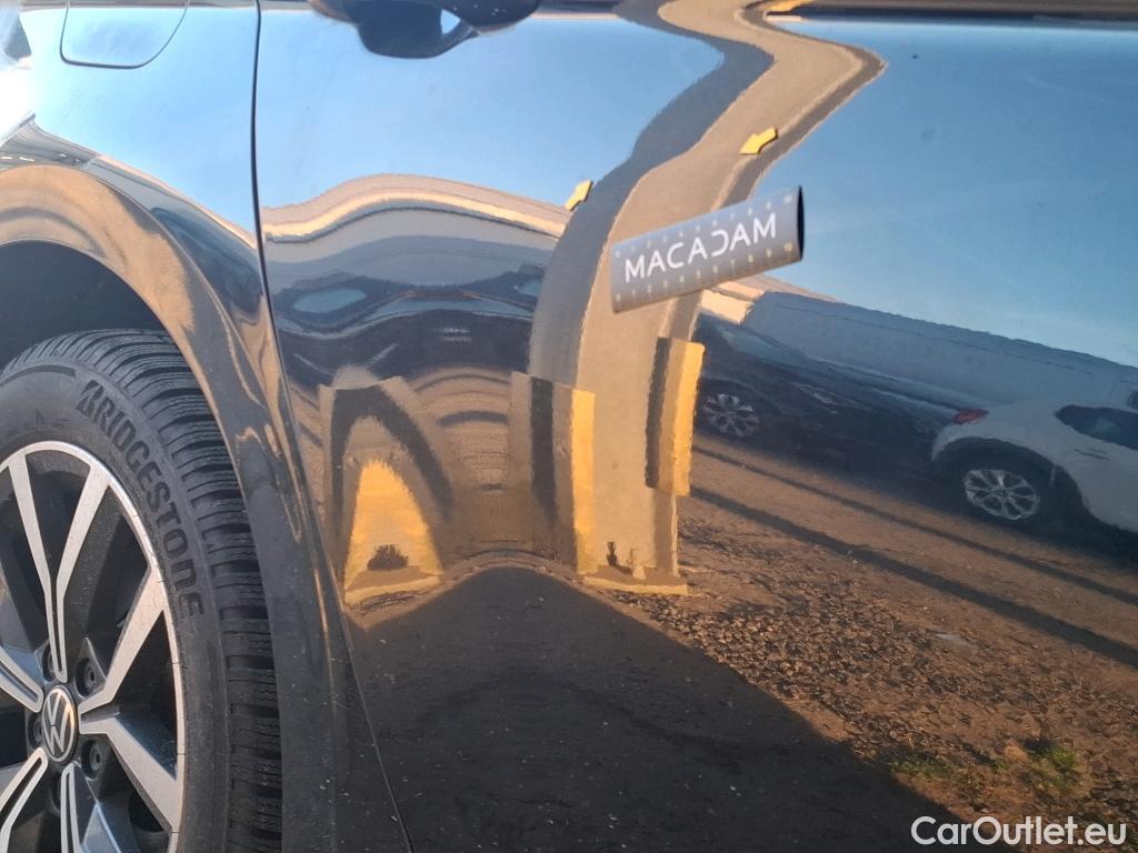  Volkswagen  Passat VOLKSWAGEN  SW / 2019 / 5P / Break 2.0 TDI 150 SCR DSG7 SW LOUNGE #11