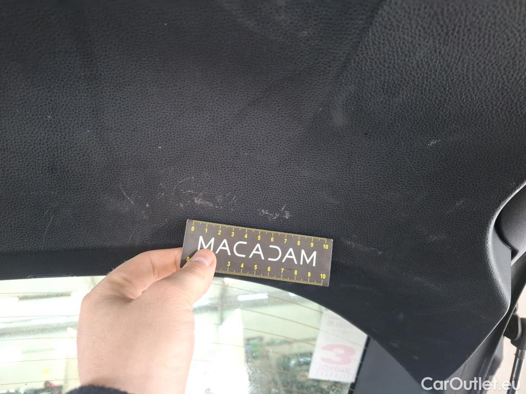  Toyota  Corolla TOYOTA  Touring Sports / 2018 / 5P / Break Hybride 122h Dynamic Business Stage Acad #30