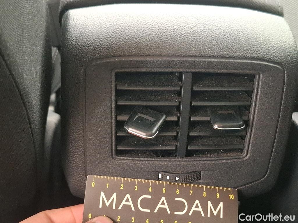  Volkswagen  T-ROC VOLKSWAGEN  / 2021 / 5P / SUV 2.0 TDI 150 LIFE PLUS DSG7 #6