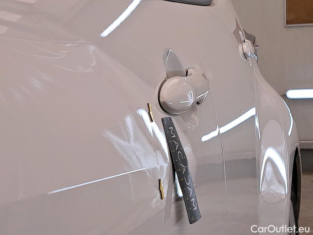  Toyota  Yaris TOYOTA  / 2019 / 5P / Berline 120 VVT-i Dynamic Business #11