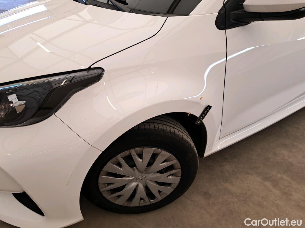  Toyota  Yaris TOYOTA  / 2019 / 5P / Berline 120 VVT-i Dynamic Business #7