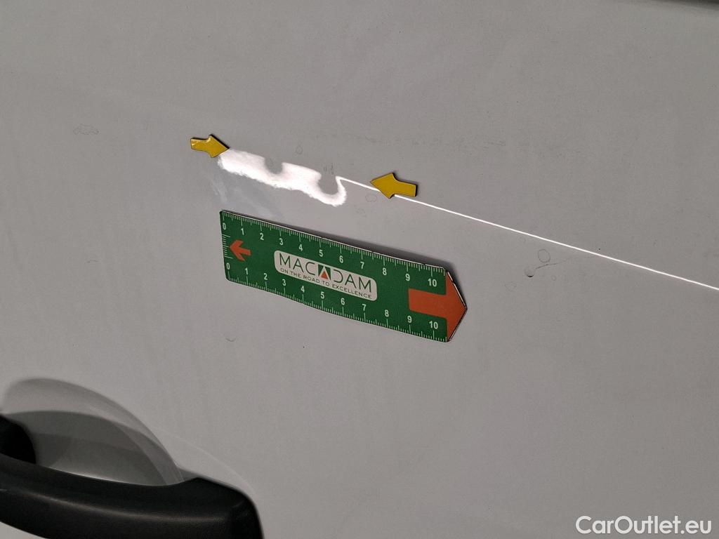  Renault  Trafic  Fourgon L2H1 3T Grand Confort 2.0 dCi 130CV BVM6 E6d #56