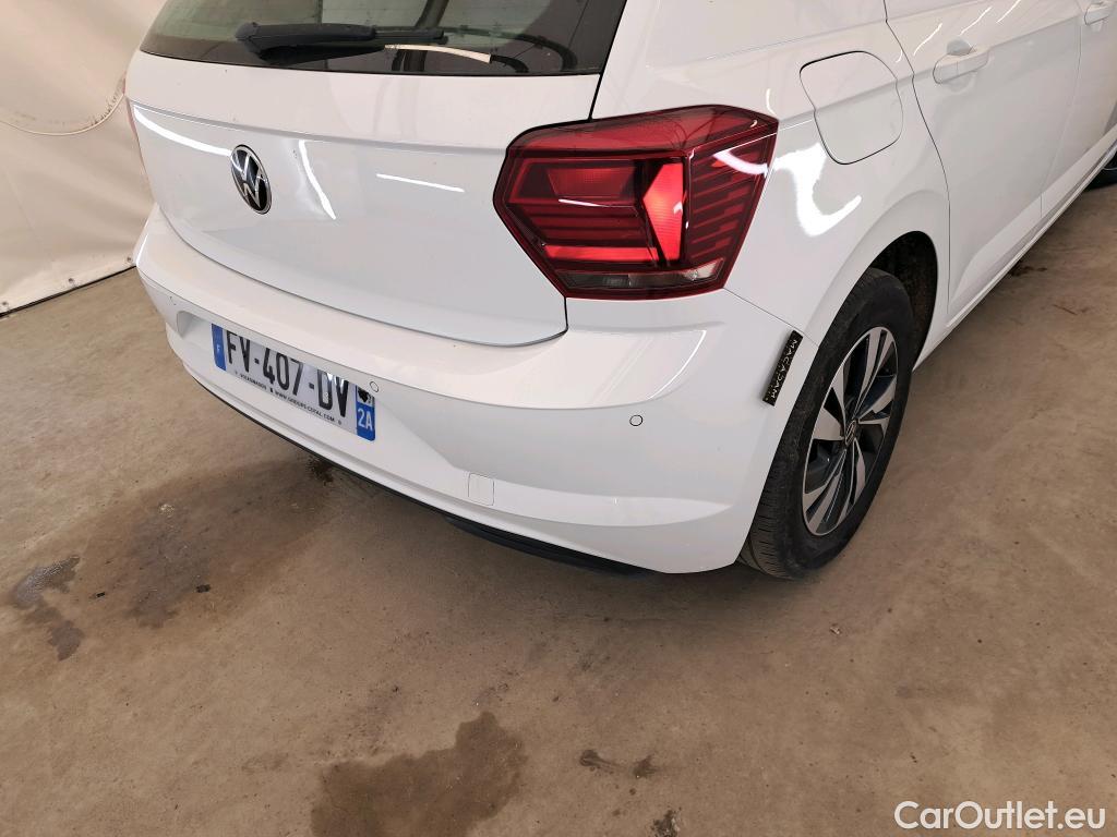  Volkswagen  Polo VOLKSWAGEN  / 2017 / 5P / Berline 1.0 TSI 95 Lounge Business #1