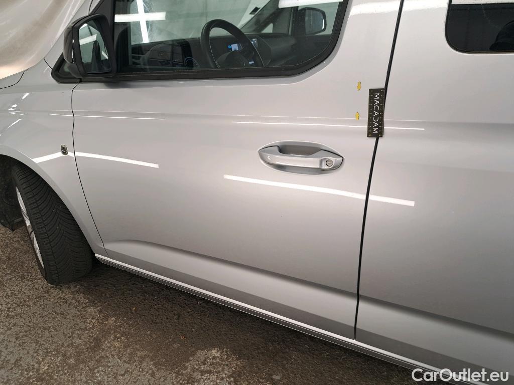  Volkswagen  Caddy VOLKSWAGEN  Cargo / 2020 / 4P / Fourgonnette 1.5 TSI 114ch DSG Business Plus #9