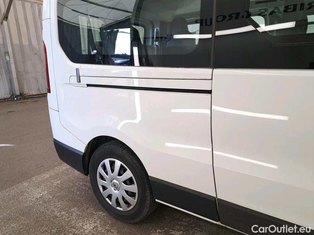  Renault  Trafic RENAULT  4p Combi Zen L2 Energy dCi 125 8 places #4