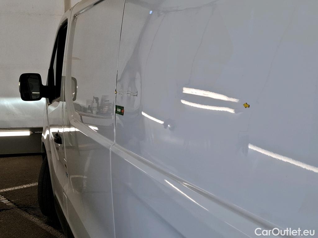  Renault  Trafic  Fourgon L2H1 3T Grand Confort 2.0 dCi 130CV BVM6 E6d #4
