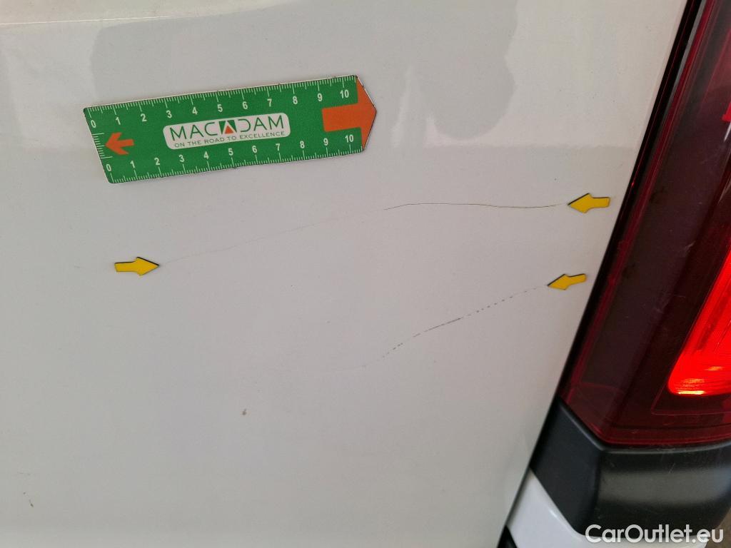  Renault  Trafic  Fourgon L2H1 3T Grand Confort 2.0 dCi 130CV BVM6 E6d #31